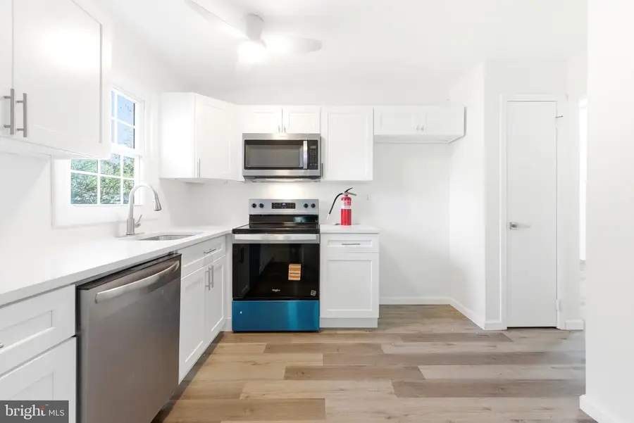 91 Sheffield Pl, Leisuretowne, NJ 08088 - #3