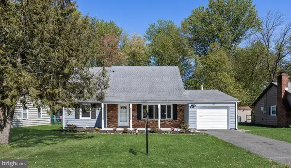 114 Eastbrook Ln, WILLINGBORO, NJ 08046