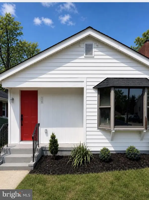 506 6th St, ROEBLING, NJ 08554