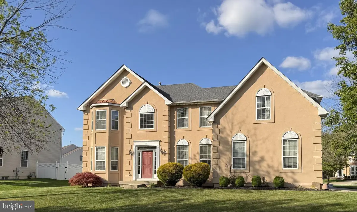 13 Heather Ln, Hainesport, NJ 08036 - #1