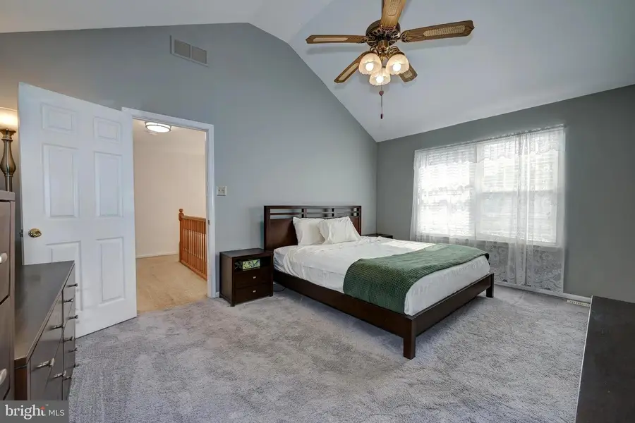 94 Jennifer Ln, Burlington, NJ 08016 - #2