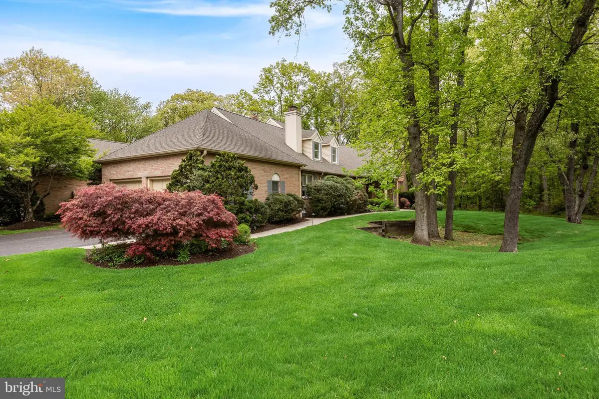 465 Windrow Clusters Dr, Moorestown, NJ 08057 - #1