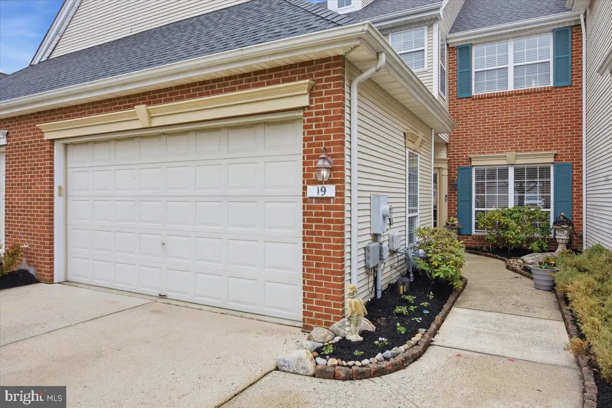 19 Grand Banks Cir, Marlton, NJ 08053 - #1
