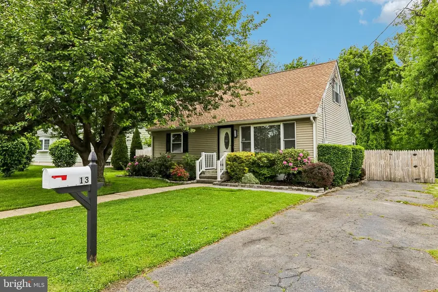 13 Spruce Ave, Bordentown, NJ 08505 - #3