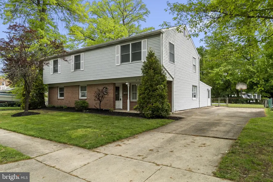 621 S Forklanding Rd, Maple Shade, NJ 08052 - #2
