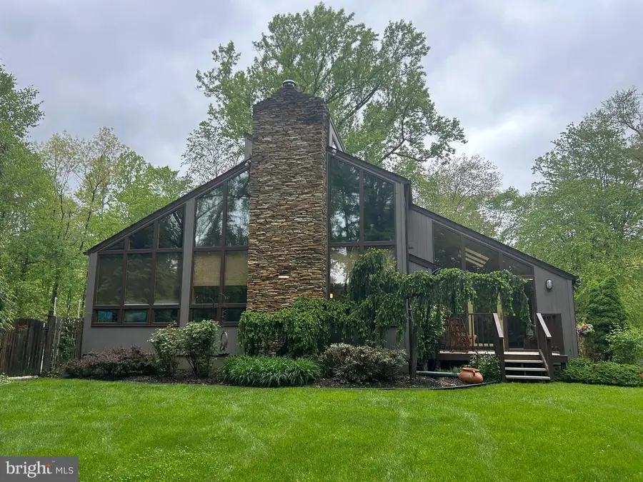 621 Hanover Dr, Wrightstown, NJ 08562 - #2