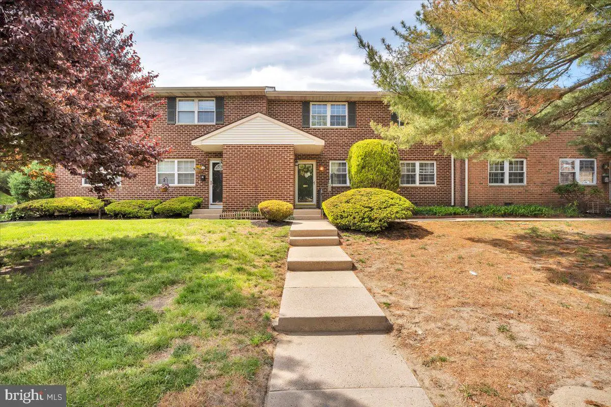45 Turtle Creek Dr, Medford, NJ 08055 - #1