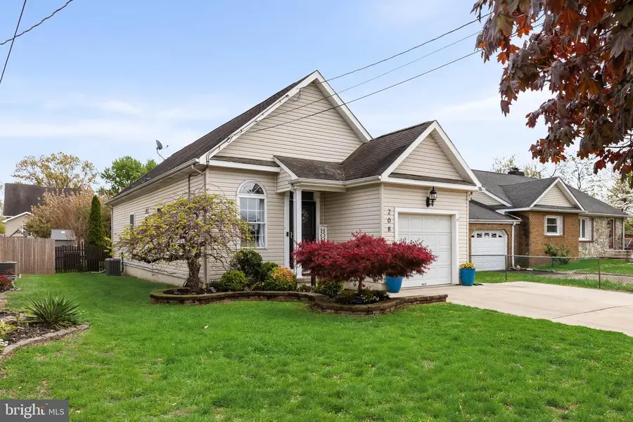 208 Hooker St, Riverside, NJ 08075 - #3