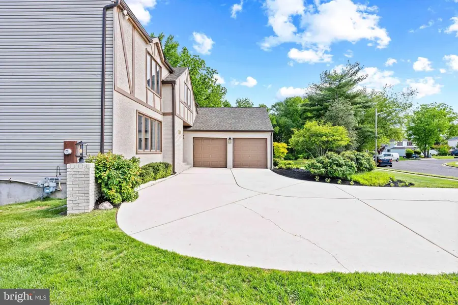 131 Union Mill Ter, Mount Laurel, NJ 08054 - #3