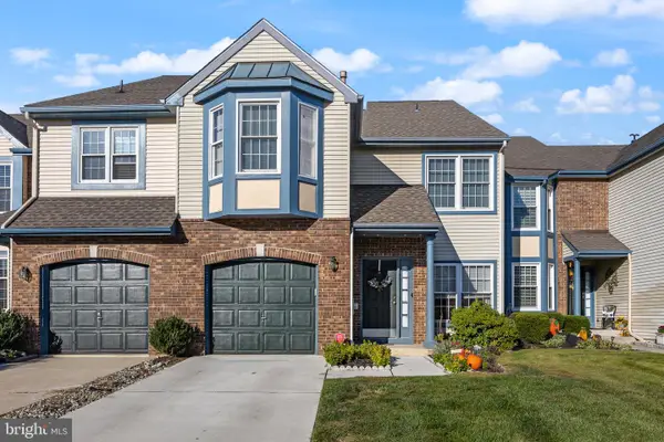 23 Hilltop Ln, MEDFORD, NJ 08055