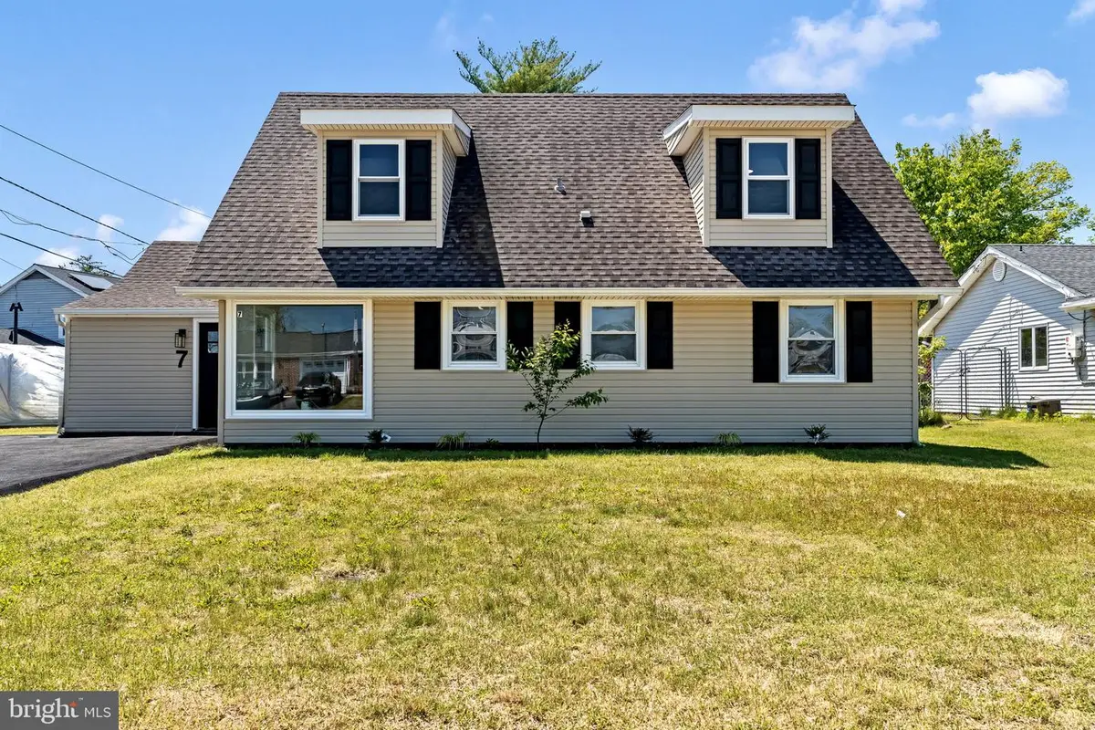 7 Belhurst Ln, Willingboro, NJ 08046 - #1