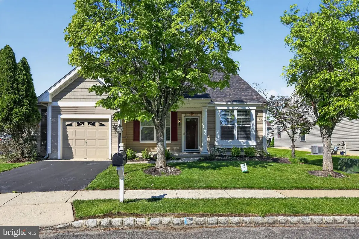 8 Impatiens Ct, Marlton, NJ 08053 - #1