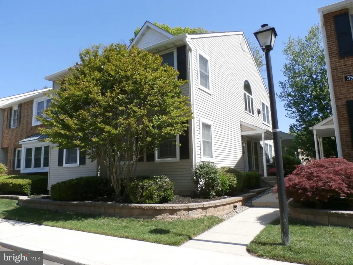 36 Eraser Rd, Moorestown, NJ 08057 - #1