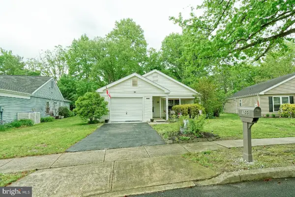 105 Buckingham Dr, SOUTHAMPTON, NJ 08088