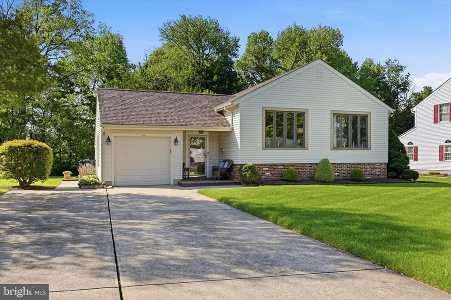 2 Glacier Dr, Cinnaminson, NJ 08077 - #2