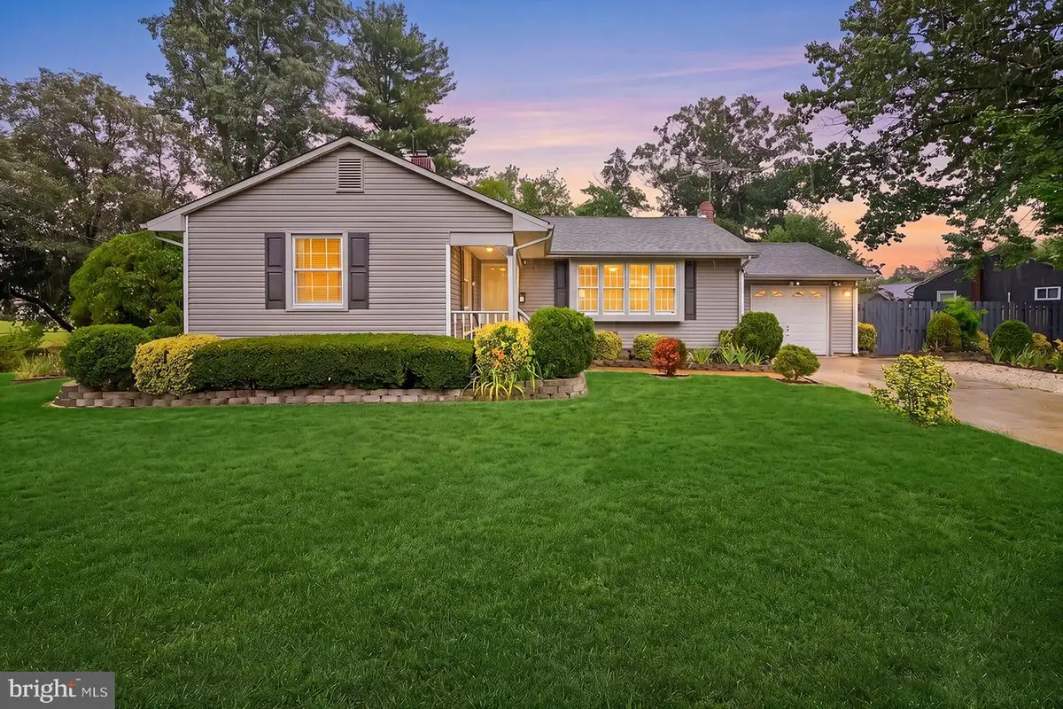 137 Fairfax Dr, Cinnaminson, NJ 08077 - #1