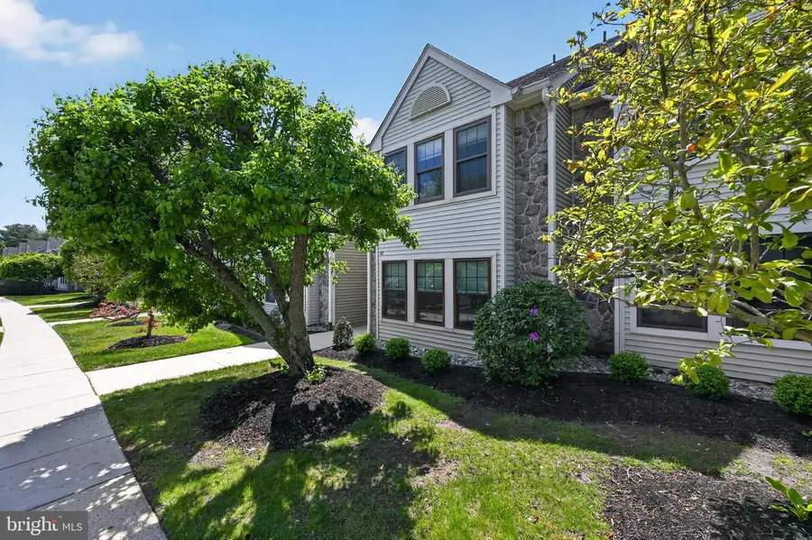 42 Summit Ct, Marlton, NJ 08053 - #2