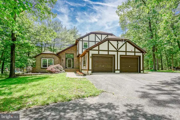 131 Tuckerton Rd, SHAMONG, NJ 08088