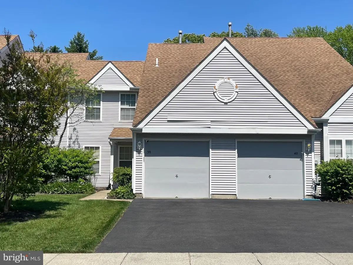 38 Magnolia Ct, Bordentown, NJ 08505 - #1