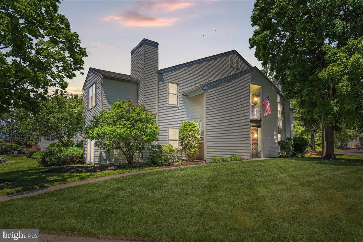 9 Village Ct, Mount Laurel, NJ 08054 - #1