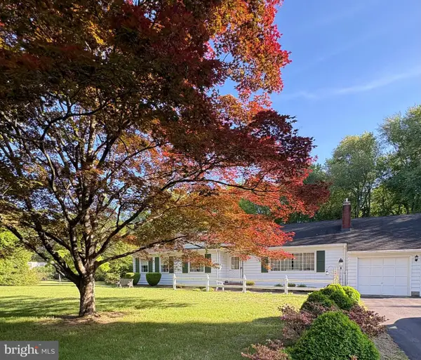 417 Medford Lakes Rd, TABERNACLE, NJ 08088