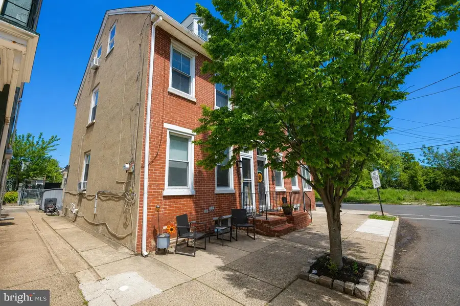 343 Penn St, Burlington, NJ 08016 - #2