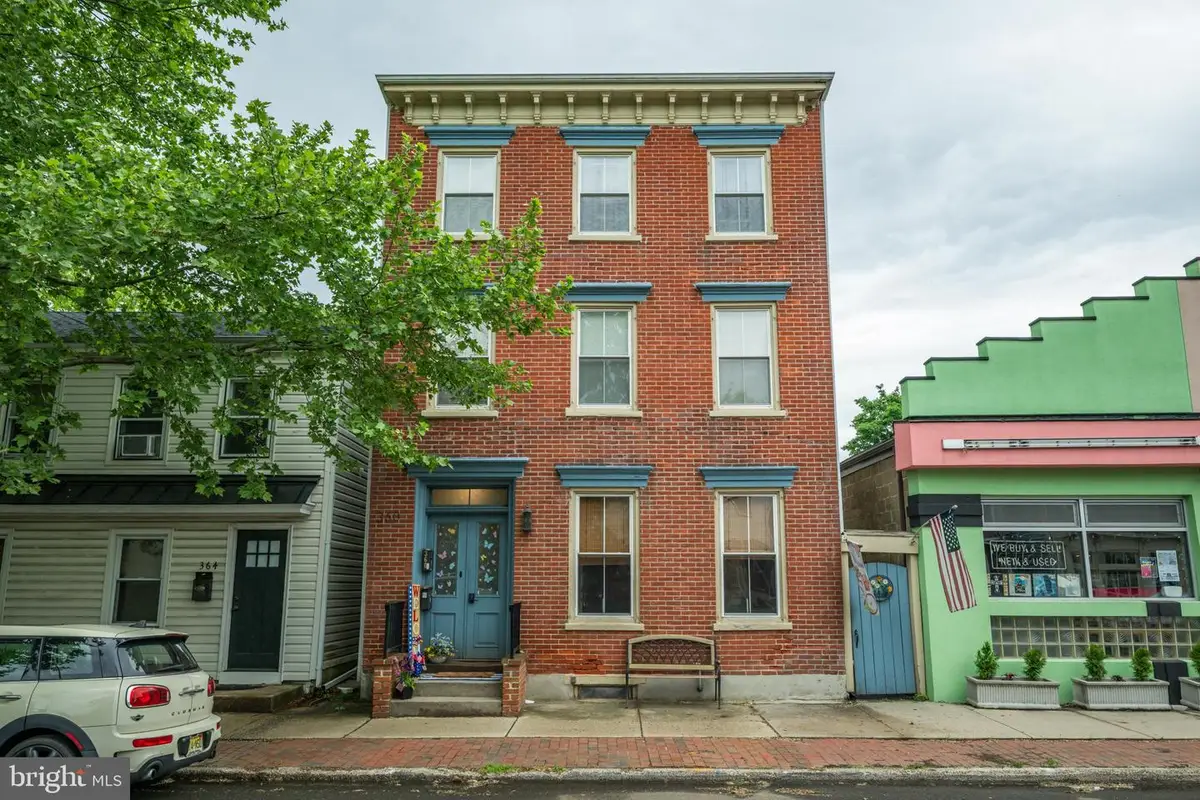 360 Farnsworth Ave, Bordentown, NJ 08505 - #1