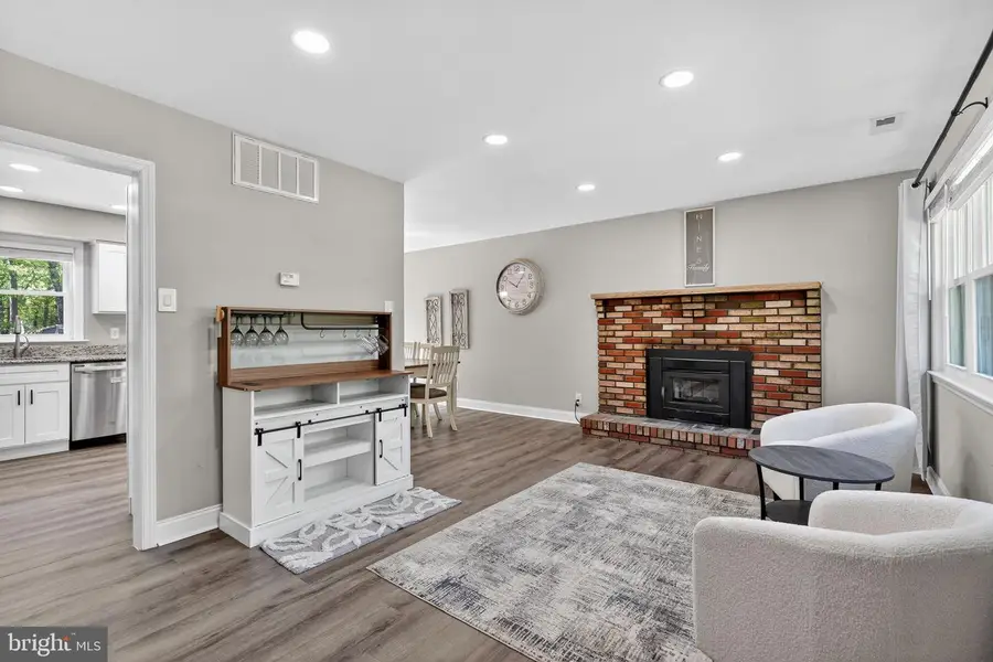 206 Maple Dr, Browns Mills, NJ 08015 - #3