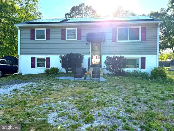 28 Shore Drive, SOUTHAMPTON, NJ 08088
