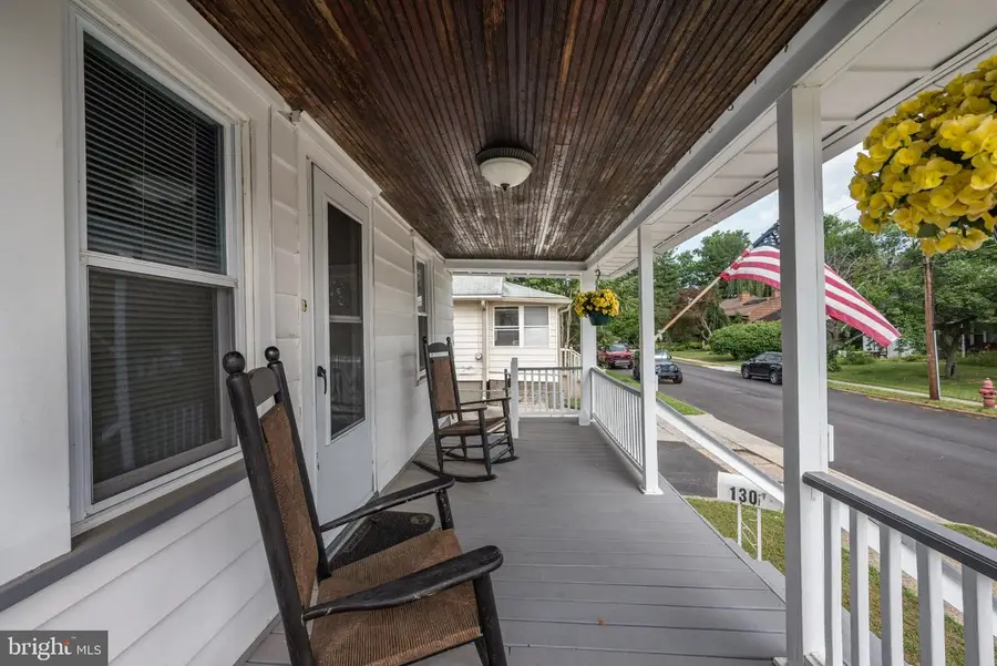 130 Greenwood Ave, Burlington, NJ 08016 - #2