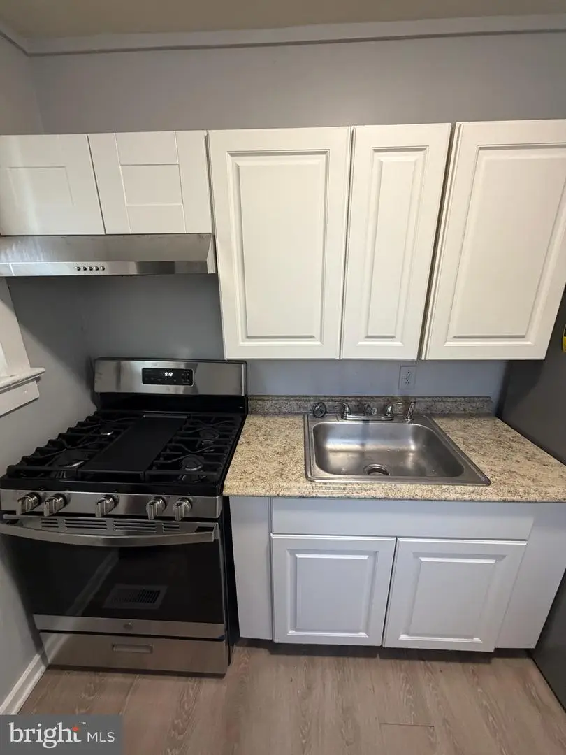 818 W 2nd St, Florence, NJ 08518 - #2