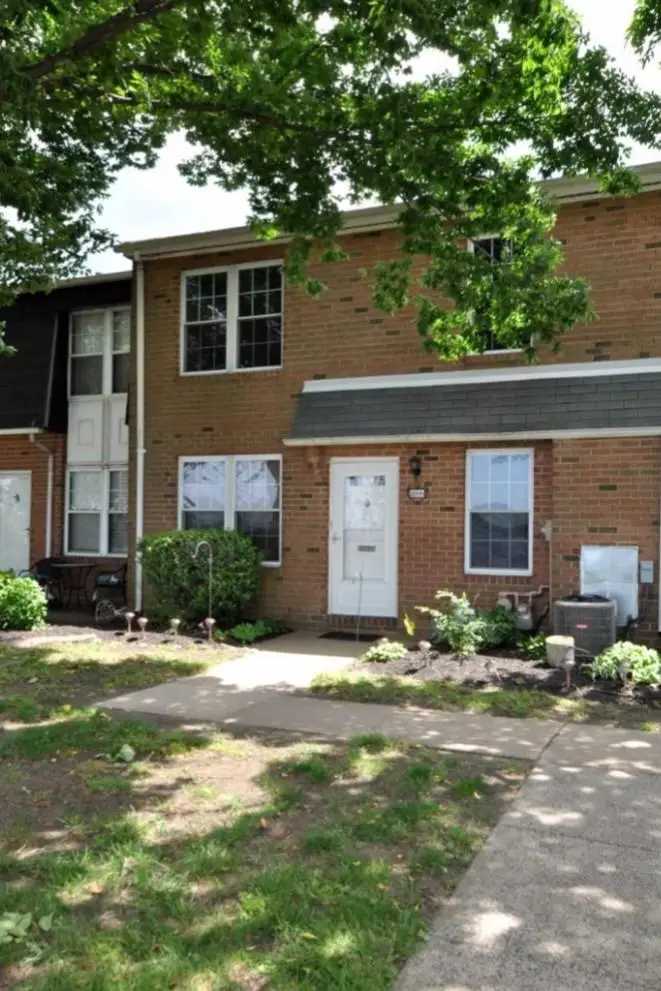 2090 Harbour Dr, Palmyra, NJ 08065 - #1