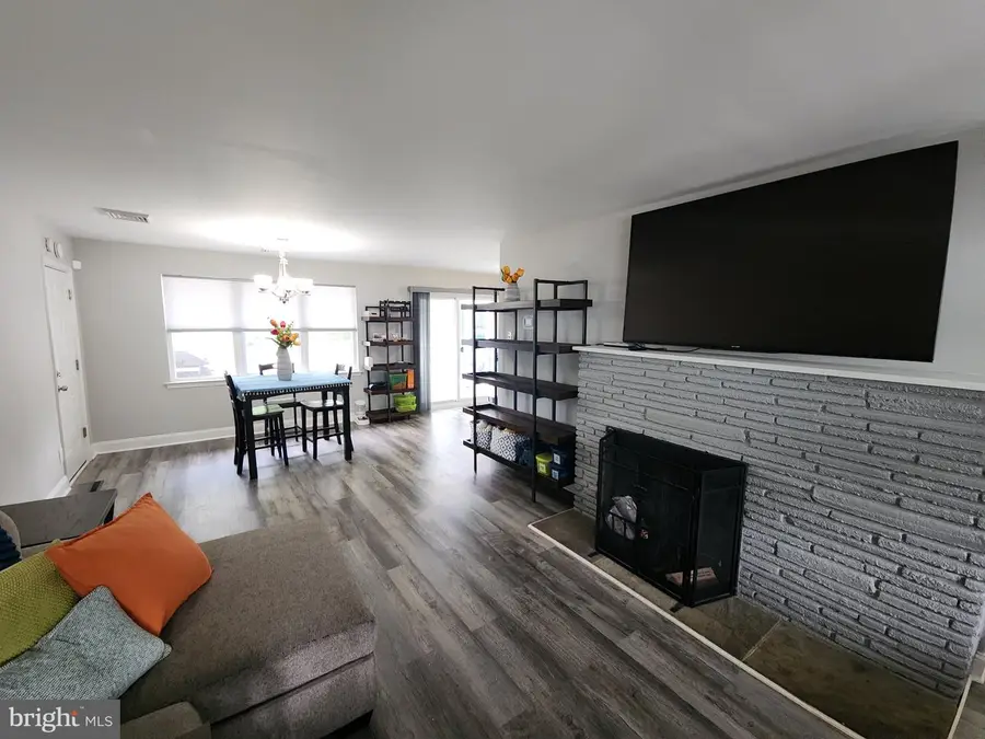 802 Devon Rd, Riverside, NJ 08075 - #3