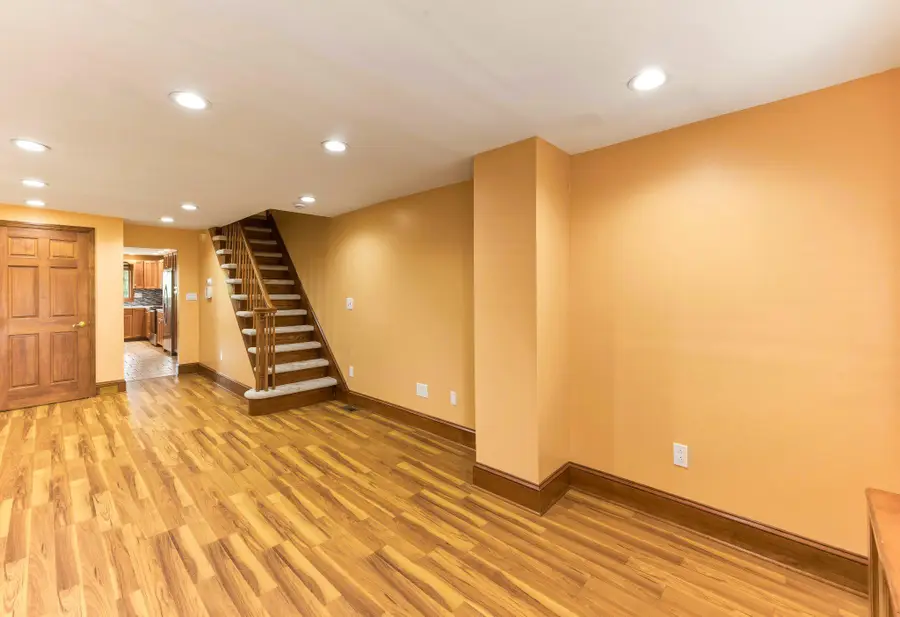 466 Logan Ave, Burlington, NJ 08016 - #2
