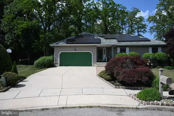 111 Jason Ct, DELRAN, NJ 08075