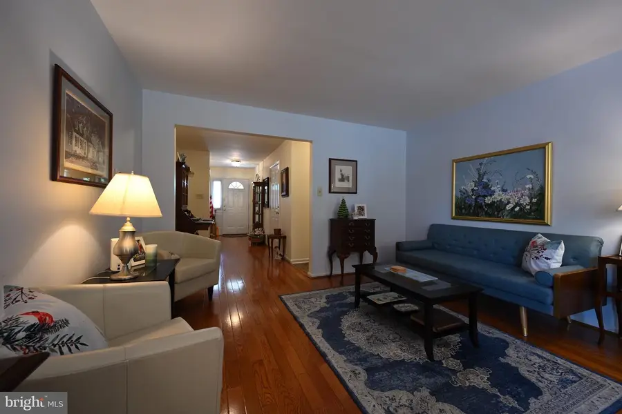 111 Jason Ct, Delran, NJ 08075 - #3