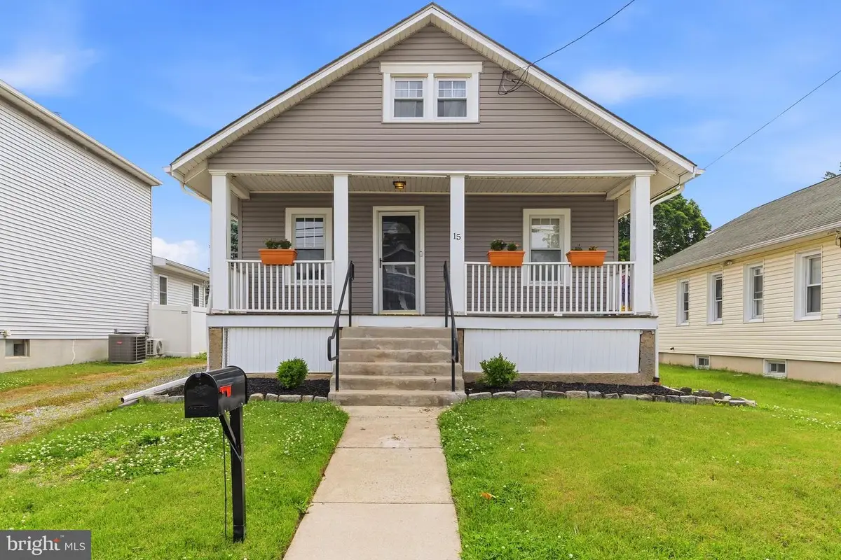 15 S Clinton Ave, Maple Shade, NJ 08052 - #1