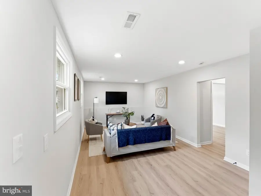 2 Manor Ter, Mount Holly, NJ 08060 - #3