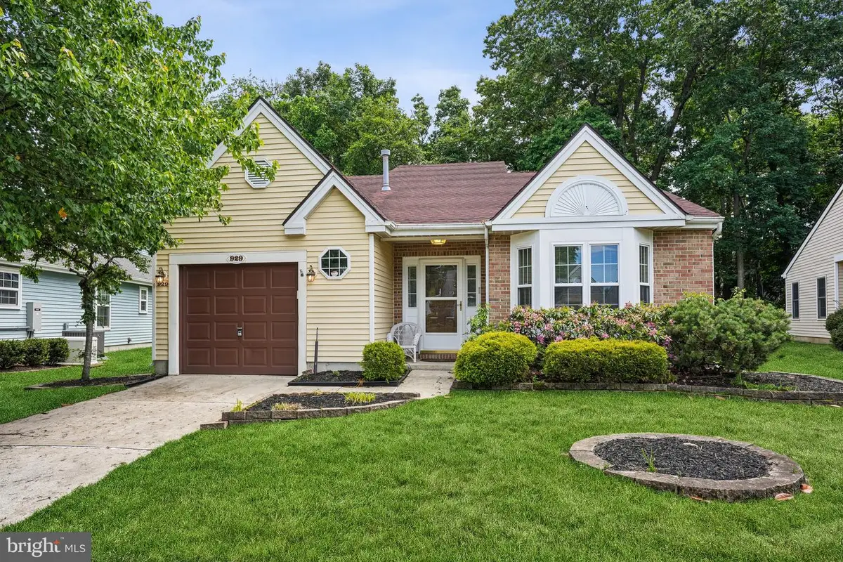 929 Larkspur Pl S, Mount Laurel, NJ 08054 - #1