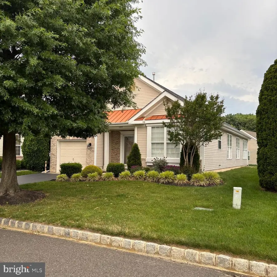 137 Paisley Pl, Hainesport, NJ 08036 - #2