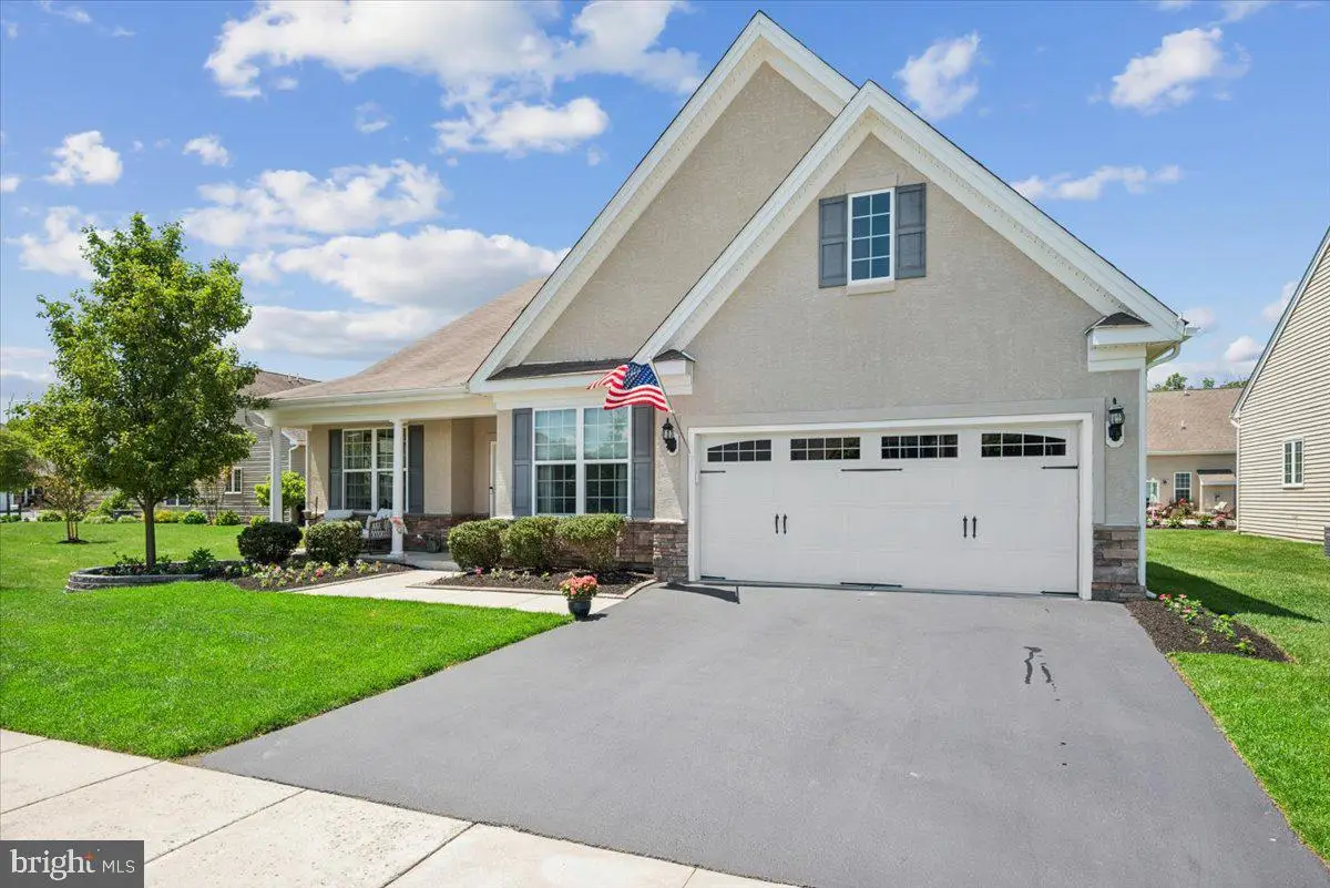 20 Montclaire Rd, Medford, NJ 08055 - #1