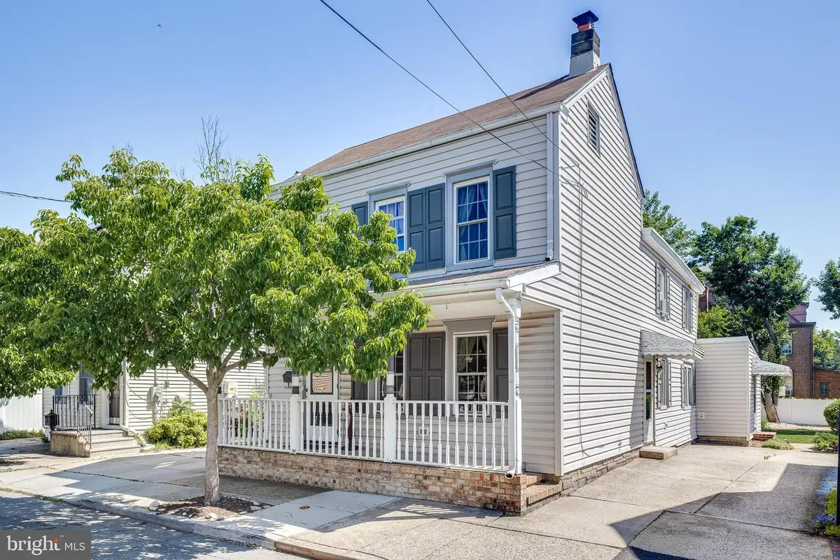 415 Prince St, Bordentown, NJ 08505 - #1