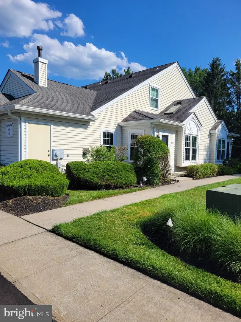 801 Ginger Ct, Mount Laurel, NJ 08054 - #2