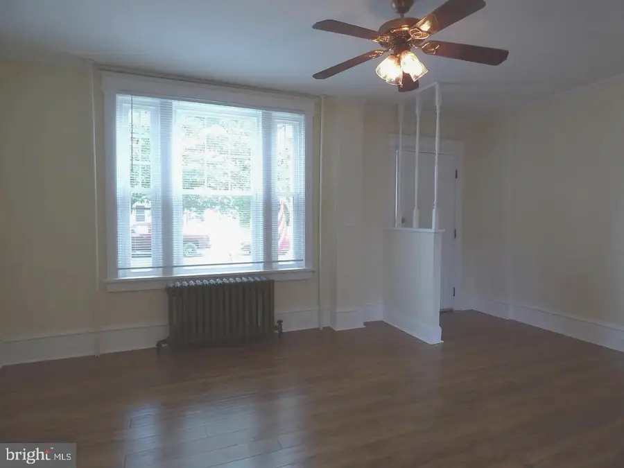 446 Wood St, Burlington, NJ 08016 - #2