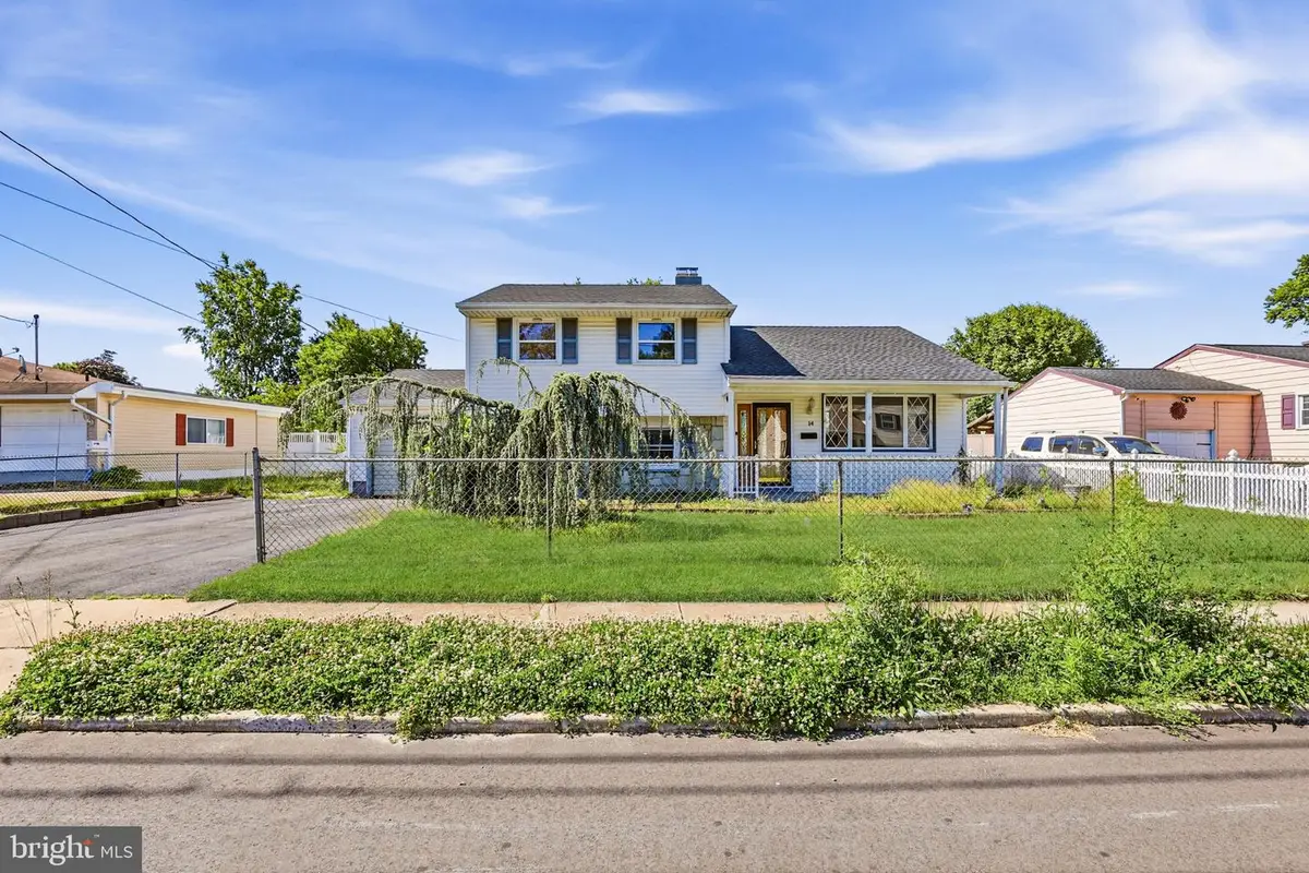 14 Lancaster Dr, Burlington, NJ 08016 - #1