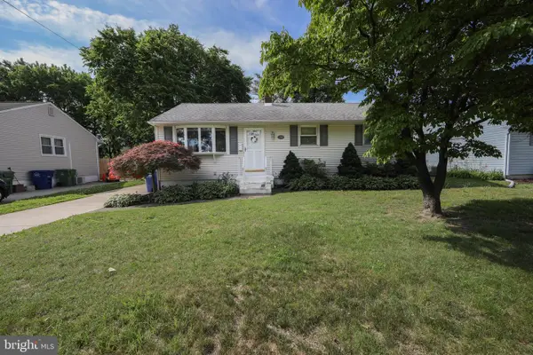 108 W Henry St, PALMYRA, NJ 08065