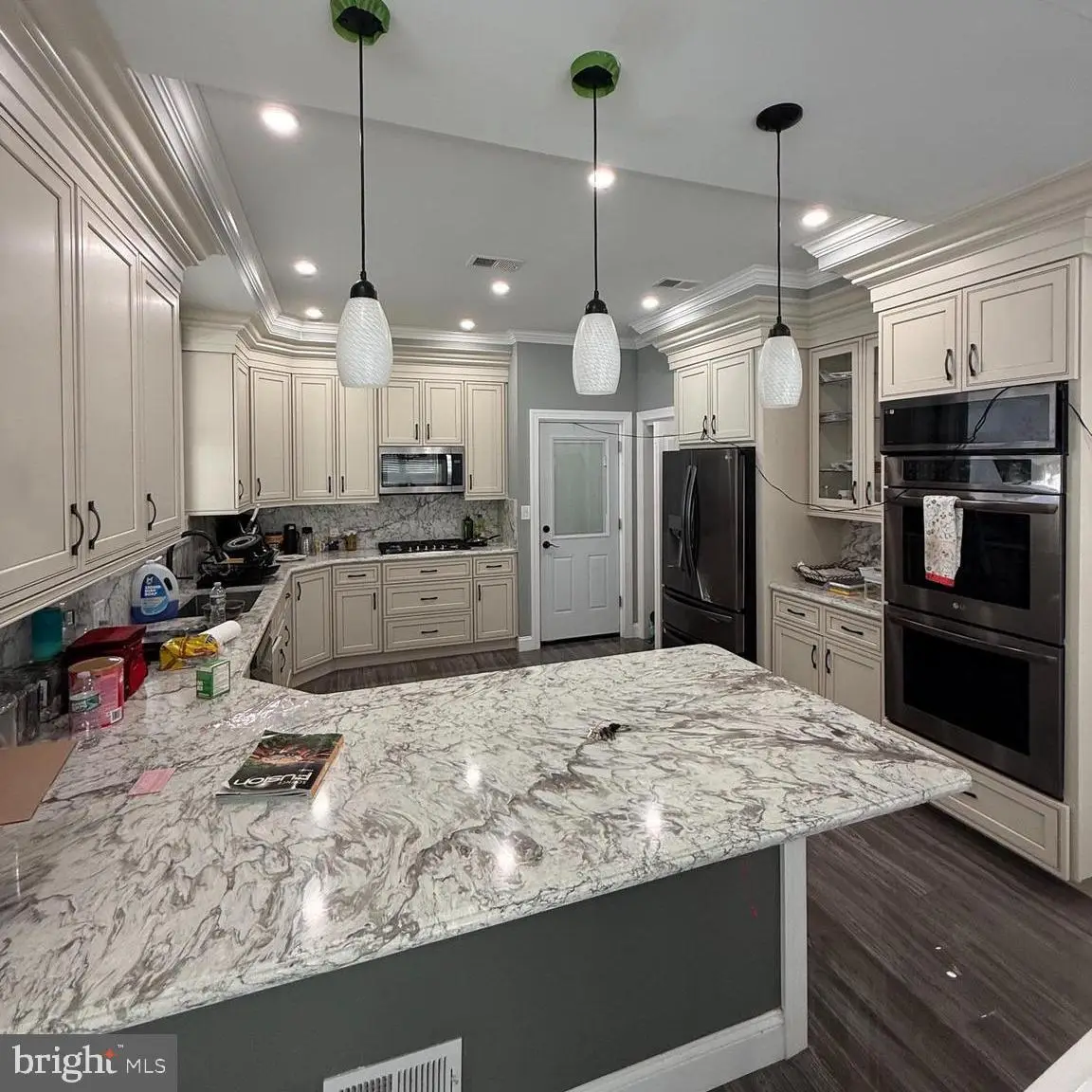 511 W 6th St, Palmyra, NJ 08065 - #1