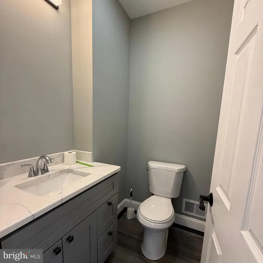 511 W 6th St, Palmyra, NJ 08065 - #3
