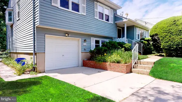 60 Dawn Dr, MOUNT HOLLY, NJ 08060