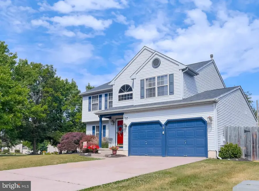 4 Creekdale Dr, Delran, NJ 08075 - #3